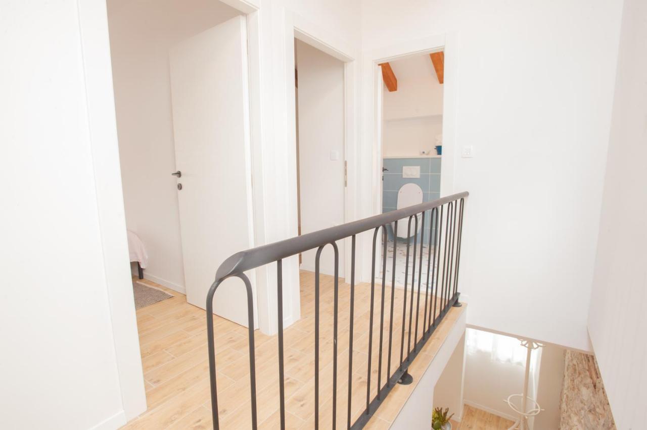 Apartament Sketches Of Milna Milna  Zewnętrze zdjęcie