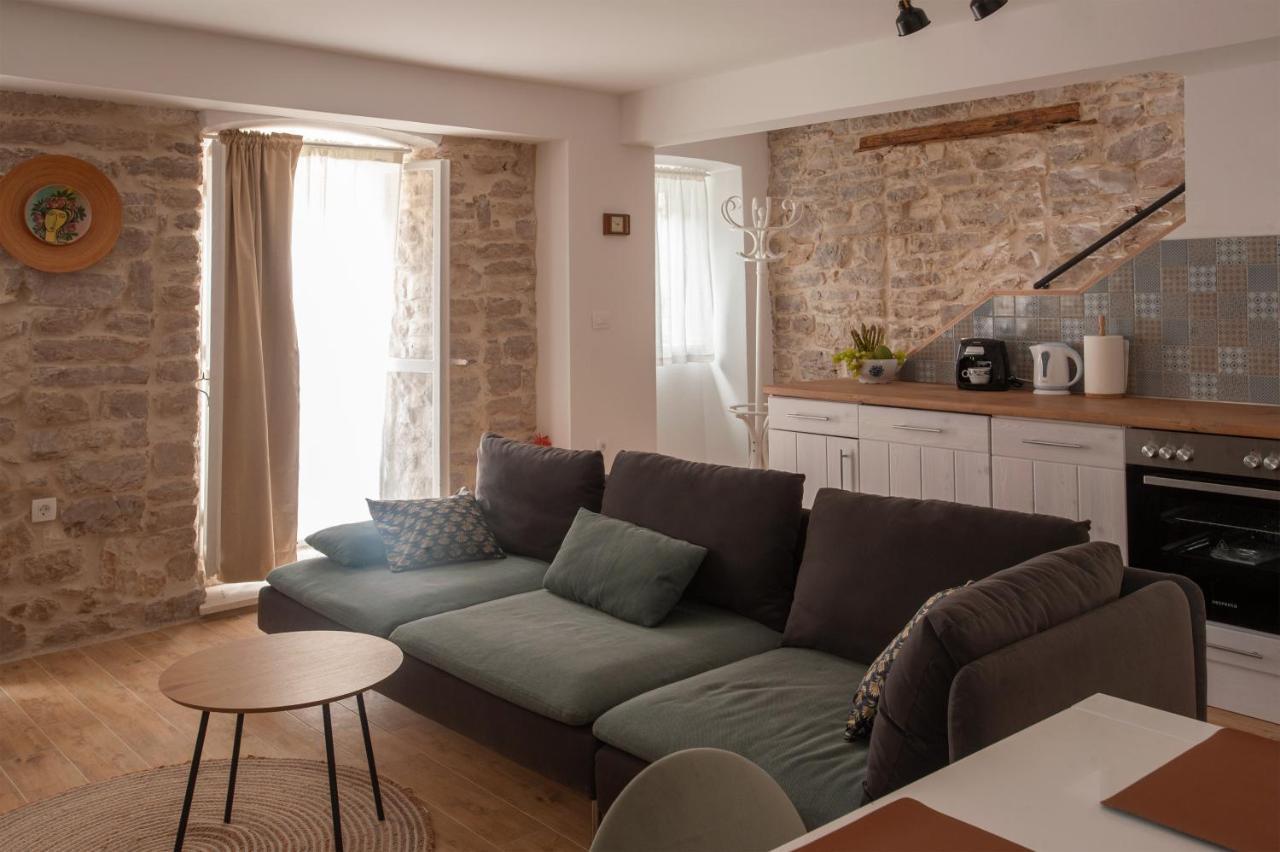 Apartament Sketches Of Milna Milna  Zewnętrze zdjęcie